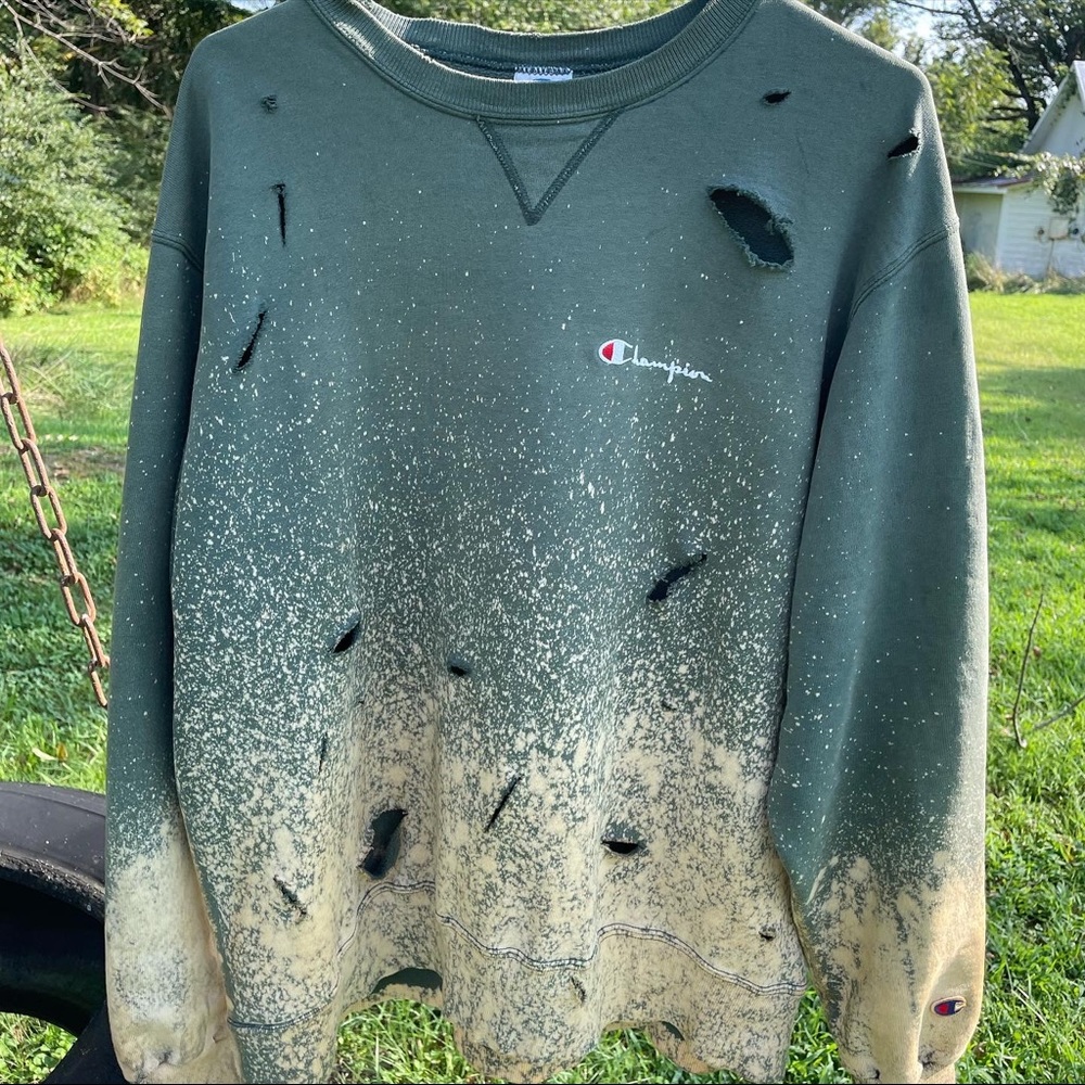 Bleached distressed Champion sweatshirt adult XL
